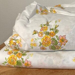 pequot combed percale all cotton chrysanthemum floral made in usa sheet set